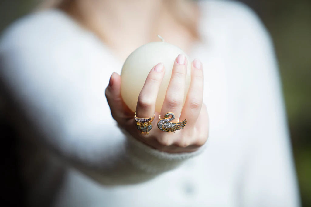 Royal Swan Ring